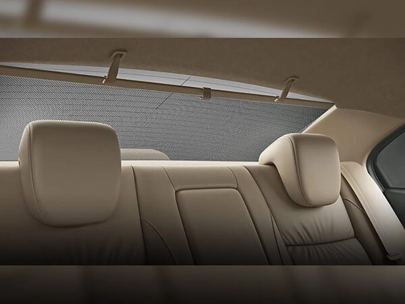 Rear Sunshade in Ciaz