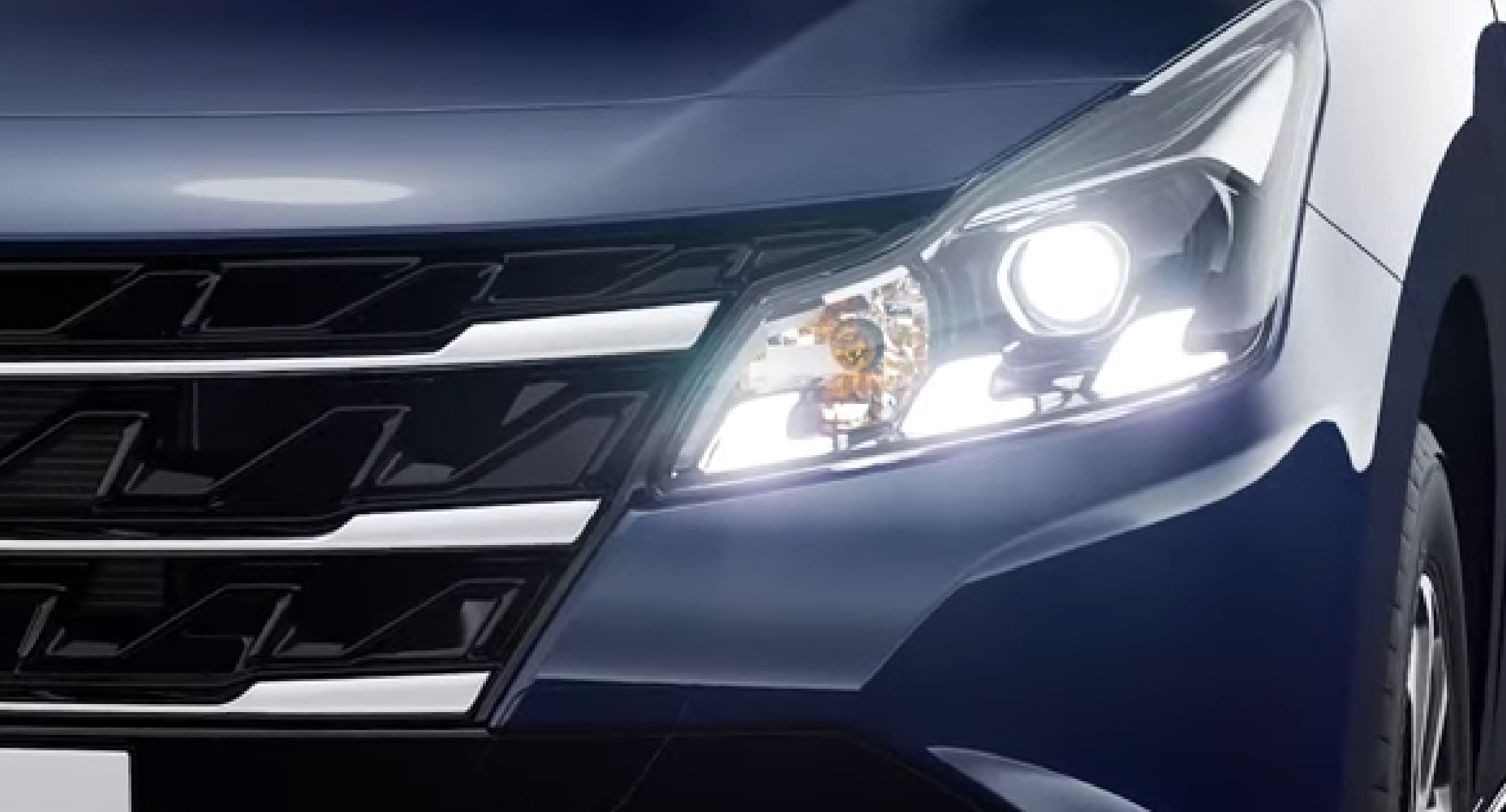 Headlamps with NEXTré LED DRLs
